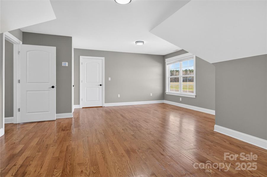 Bonus Room
