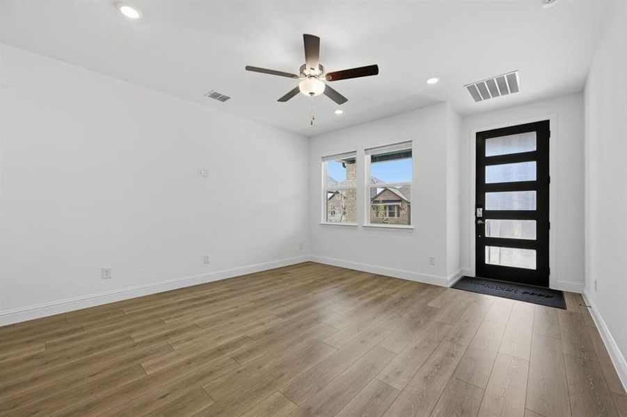 1121 Beautyberry Lane ~ Ready Now 1121 Beautyberry Lane ~ Ready Now