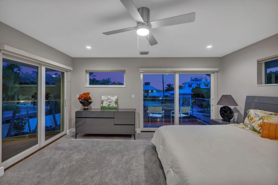 Furnished interior view inside a new home in , Fort Lauderdale (Image 43).