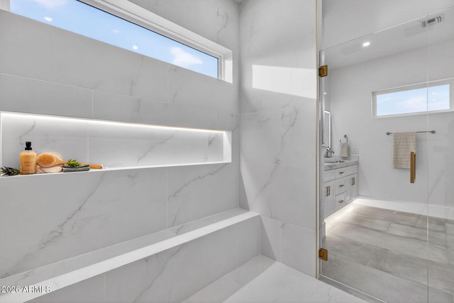 29-web-or-mls-DSC00854 29-web-or-mls-DSC00854