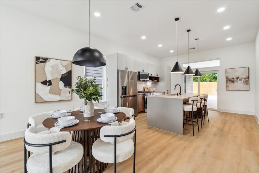 A stunning display of art and form built by Vecino Homes and designed by Viarq Designers set a new bar in the residential realm.