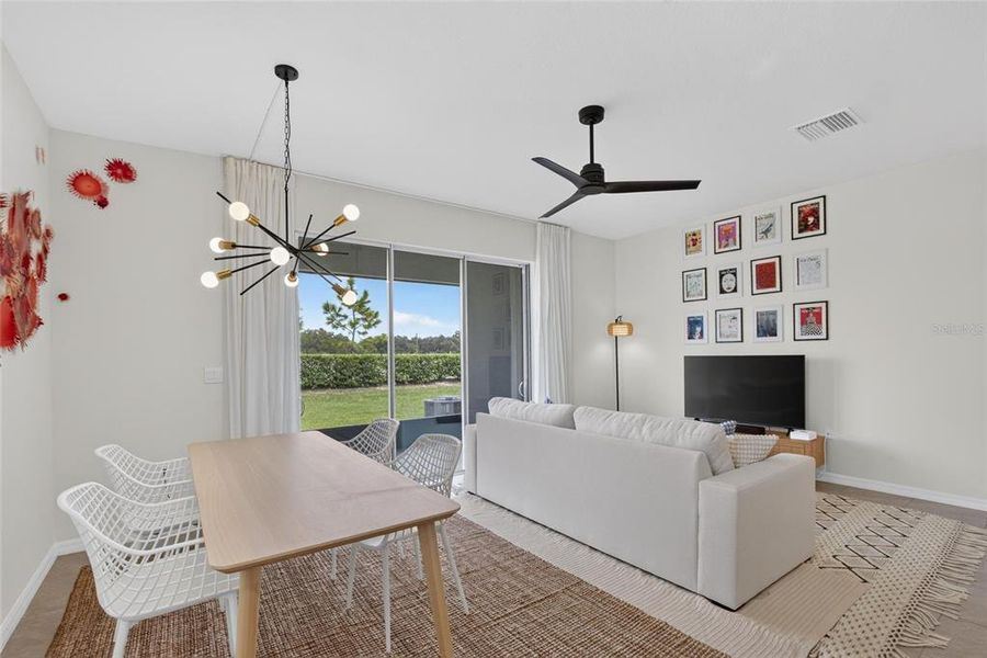 Furnished interior view inside a new home in , Plant City (Image 11).