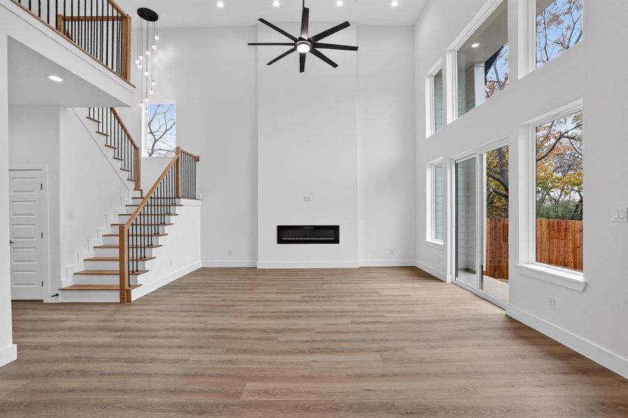 Spacious, unfurnished interior of a new home in , Dallas (Image 21). Spacious, unfurnished interior of a new home in , Dallas (Image 21).