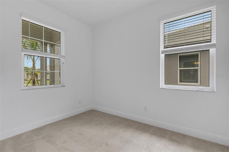 Spacious, unfurnished interior of a new home in Sweetwater at Lakewood Ranch, Lakewood Ranch (Image 27).