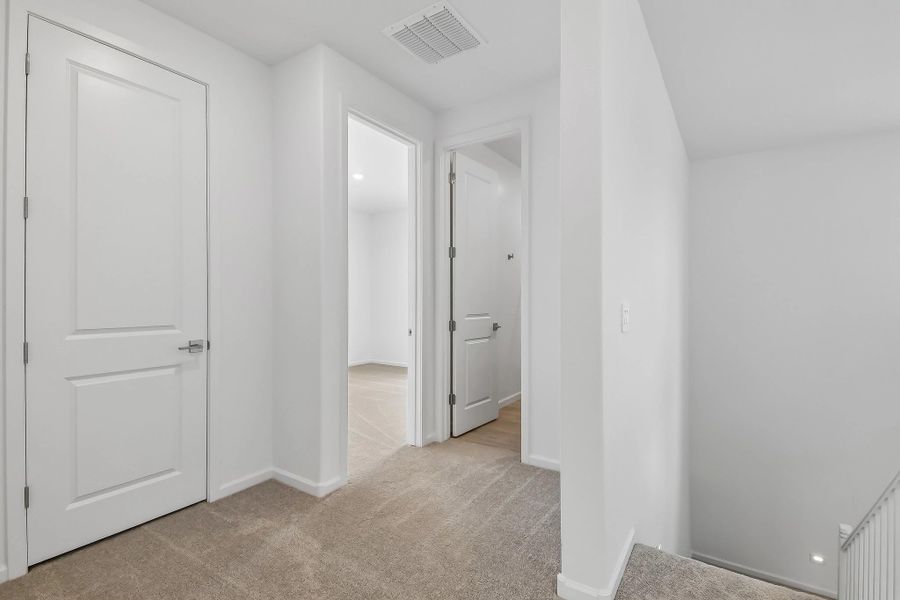 Hall to bedrooms