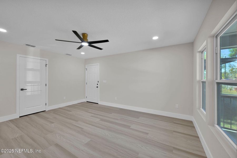 Spacious, unfurnished interior of a new home in , Jacksonville (Image 31). Spacious, unfurnished interior of a new home in , Jacksonville (Image 31).