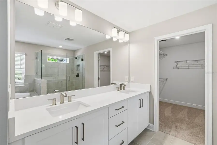 Furnished interior view inside a new home in , St. Petersburg (Image 7).