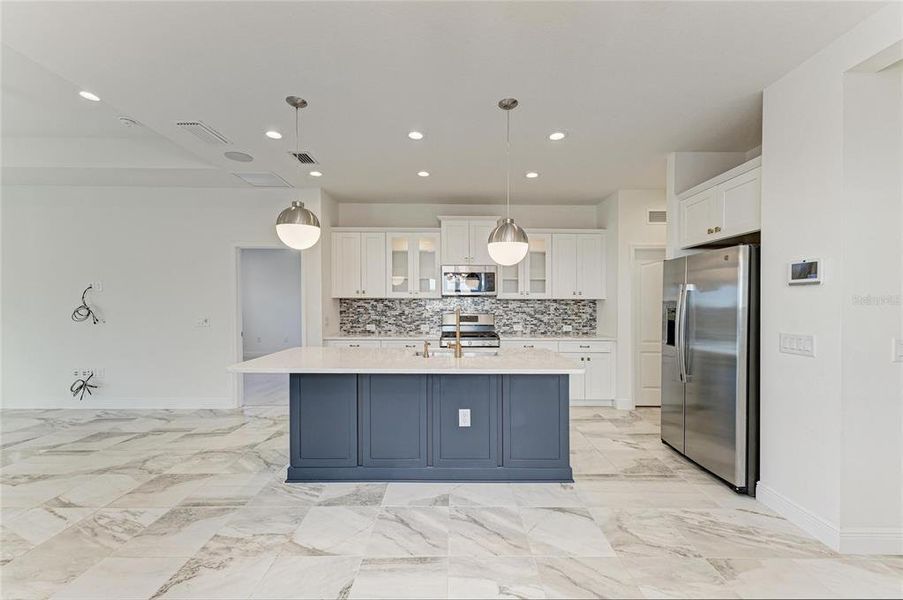 Furnished interior view inside a new home in , Sarasota (Image 7).