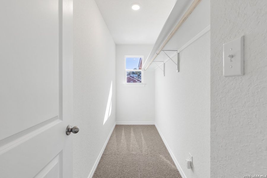 Spacious, unfurnished interior of a new home in Spanish Trails Villas, San Antonio (Image 15).