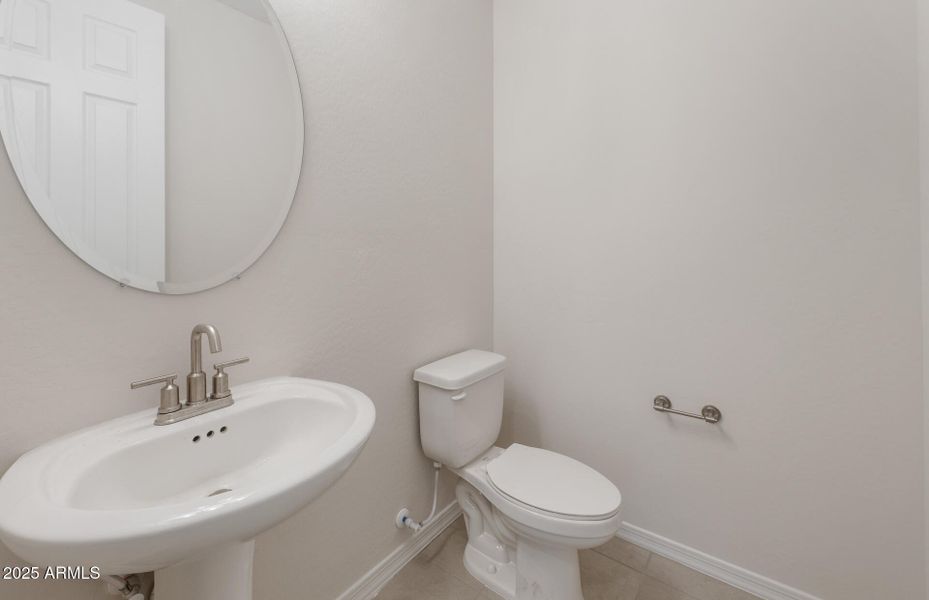 Powder Room Powder Room