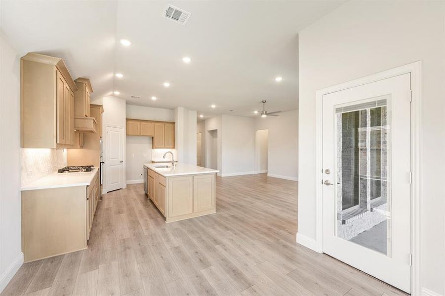 Spacious, unfurnished interior of a new home in Waterscape Classic 60s, Royse City (Image 30).