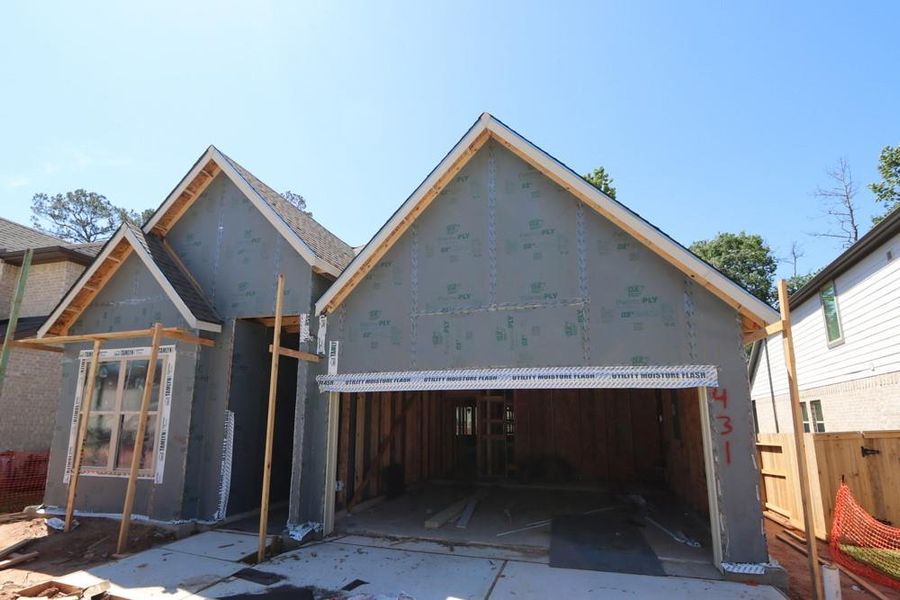 Let us show you how our advanced framing techniques have stood the test of time and allow more insulation for a quieter and more energy efficient home. Let us show you how our advanced framing techniques have stood the test of time and allow more insulation for a quieter and more energy efficient home.