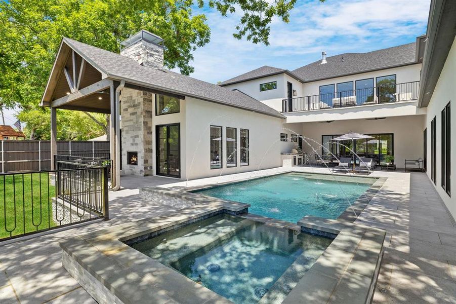 Front exterior of a new home in , Dallas, TX, highlighting curb appeal (Image 20).