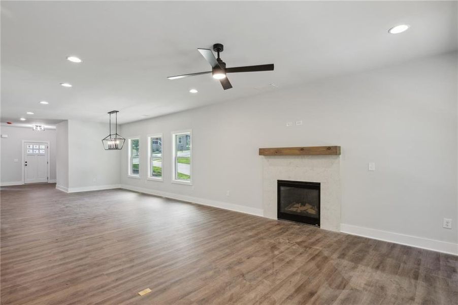 Spacious, unfurnished interior of a new home in , Atlanta (Image 13).
