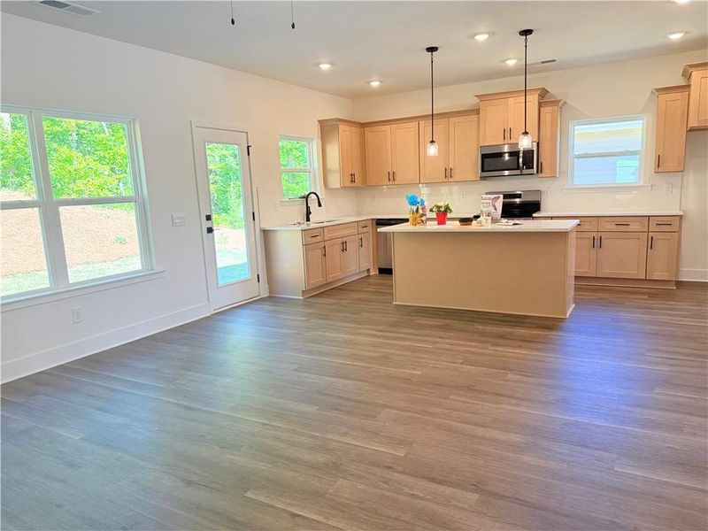 Image 39 of a home in Thunder Ridge.