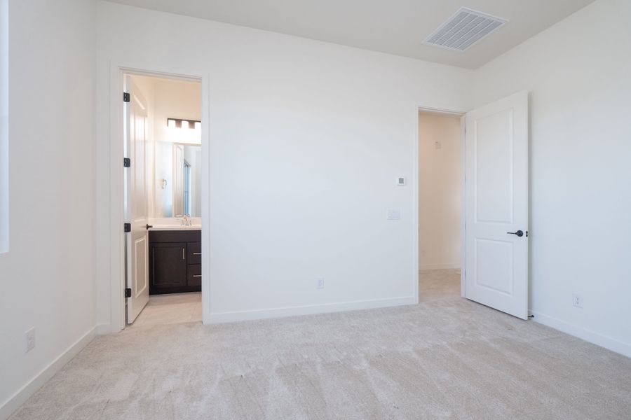Spacious, unfurnished interior of a new home in Waterston Central, Gilbert (Image 21). Spacious, unfurnished interior of a new home in Waterston Central, Gilbert (Image 21).