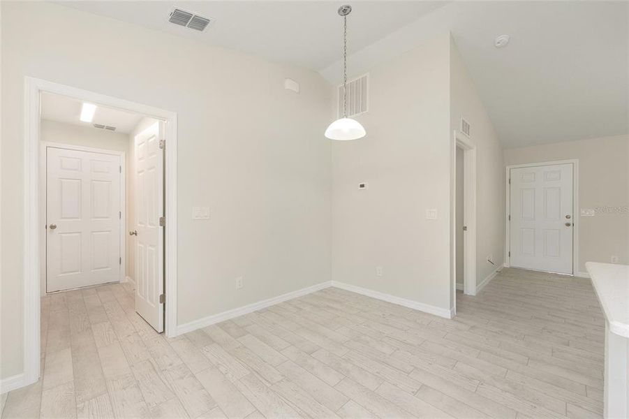 Spacious, unfurnished interior of a new home in , Ocala (Image 35).