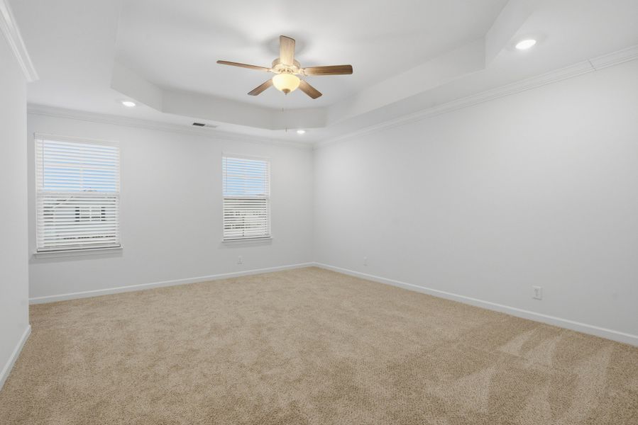 Spacious, unfurnished interior of a new home in Salem Landing, Rockvale (Image 23).