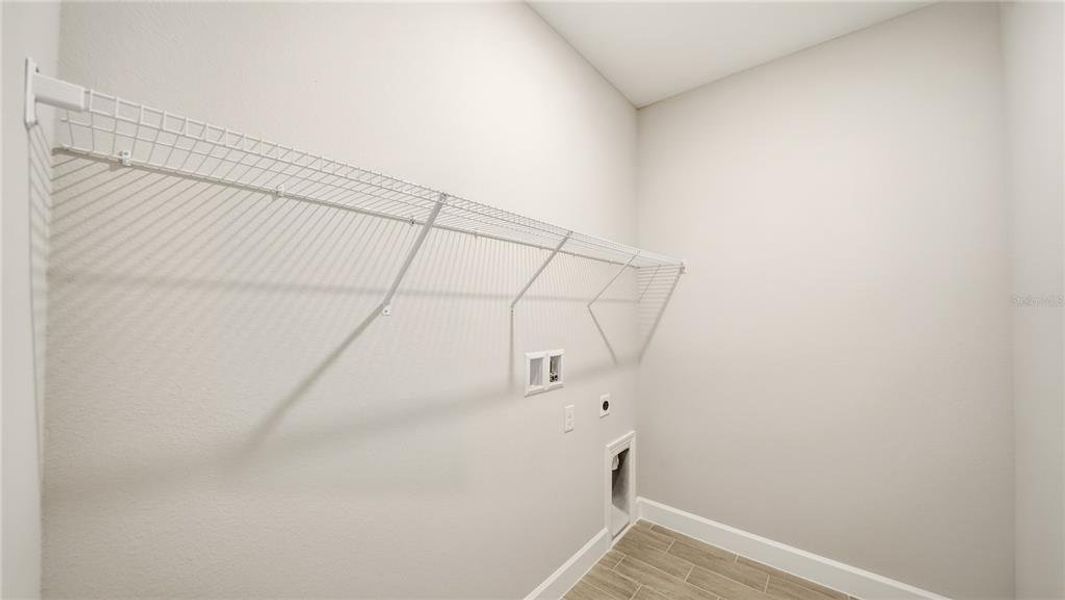 Spacious, unfurnished interior of a new home in , Palm Coast (Image 40).