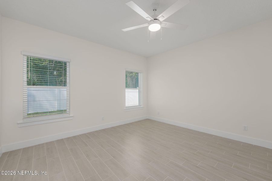 Spacious, unfurnished interior of a new home in , St. Augustine (Image 14).