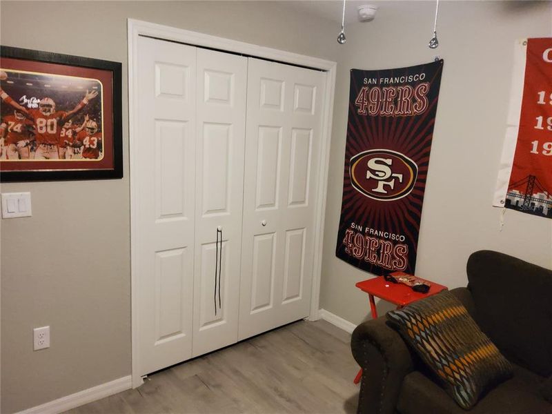 Furnished interior view inside a new home in , Ocklawaha (Image 16).
