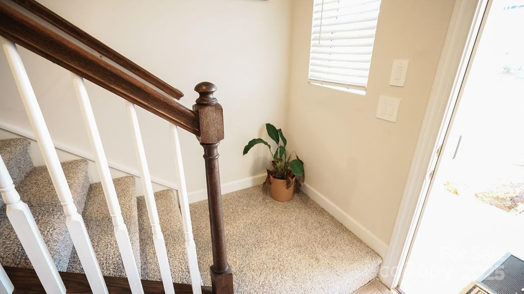 Spacious, unfurnished interior of a new home in , York (Image 23).