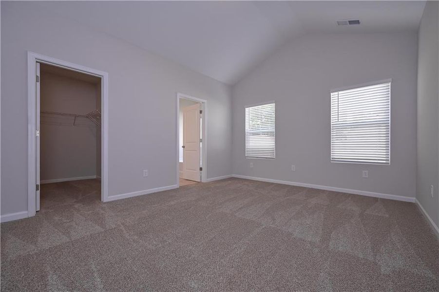 Spacious, unfurnished interior of a new home in , Villa Rica (Image 22).