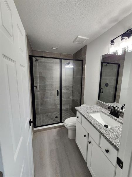 Furnished interior view inside a new home in , Dunnellon (Image 4).