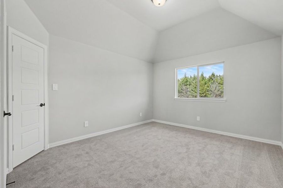 Spacious, unfurnished interior of a new home in Sagebrush Addition, Midlothian (Image 26). Spacious, unfurnished interior of a new home in Sagebrush Addition, Midlothian (Image 26).