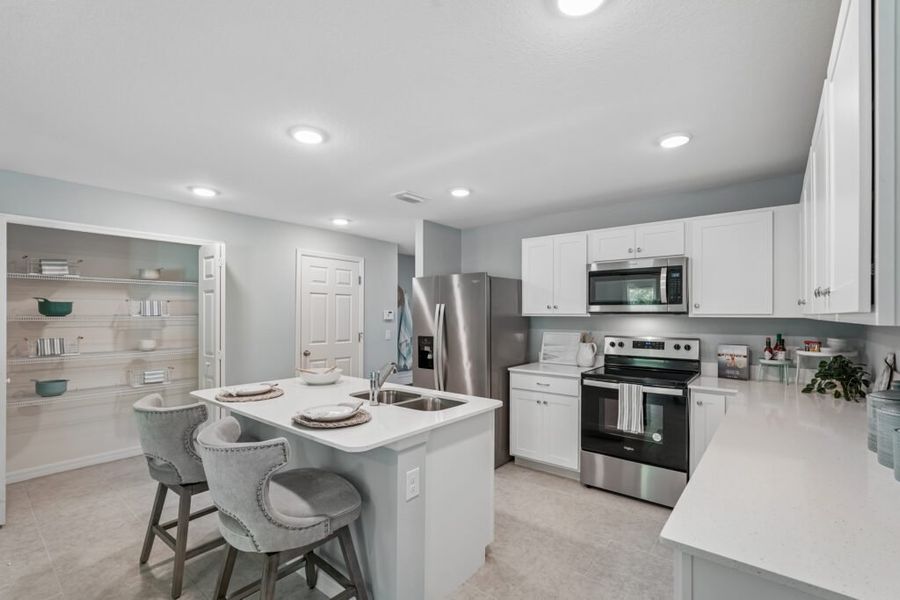 Representative furnished interior of a home built from the Majestic by Holiday Builders in Citrus Springs, Citrus Springs (Image 10).