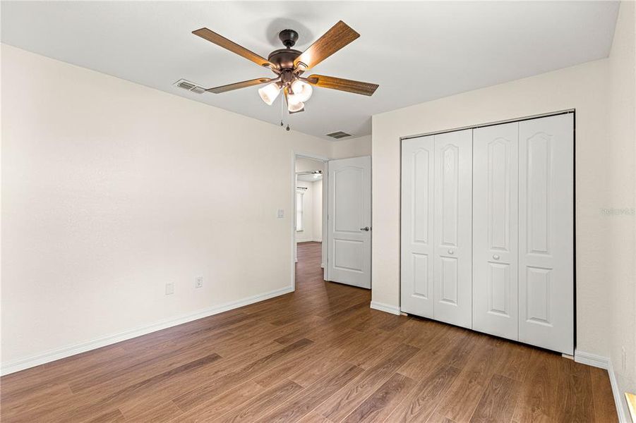 Spacious, unfurnished interior of a new home in , Ocala (Image 29).