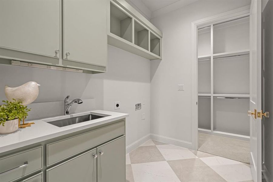 Furnished interior view inside a new home in , Fort Worth (Image 13).