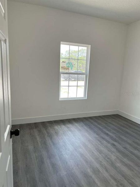 Spacious, unfurnished interior of a new home in , Lake Wales (Image 17).
