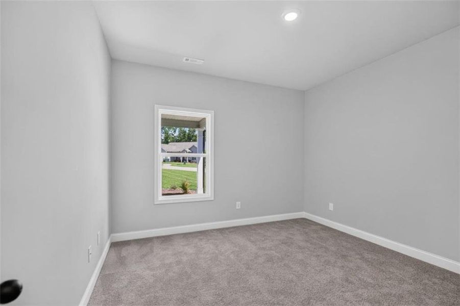 Spacious, unfurnished interior of a new home in , Winston (Image 24).