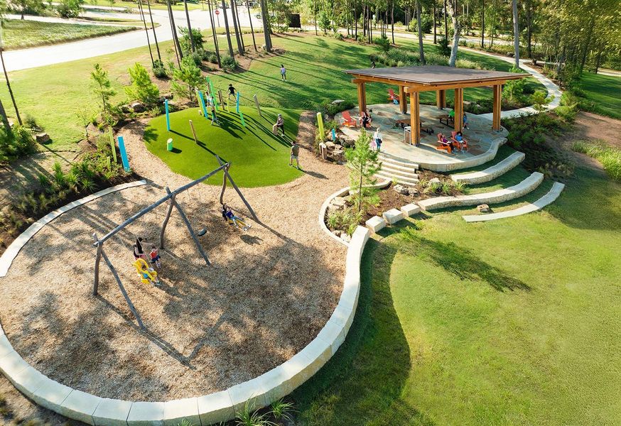 Community amenities in Evergreen, Conroe (Image 6).