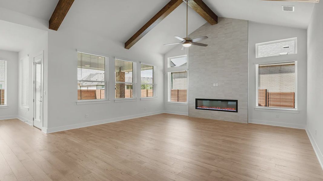 Spacious, unfurnished interior of a new home in Broken Oak, Georgetown (Image 16). Spacious, unfurnished interior of a new home in Broken Oak, Georgetown (Image 16).