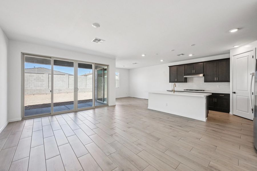 Great Room, Dining and Gourmet Kitchen - Oxford Collection