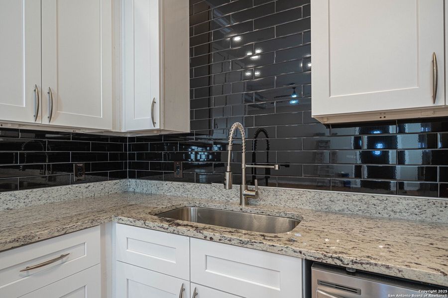 Close-up of interior finishes inside a home in , San Antonio (Image 12). Close-up of interior finishes inside a home in , San Antonio (Image 12).