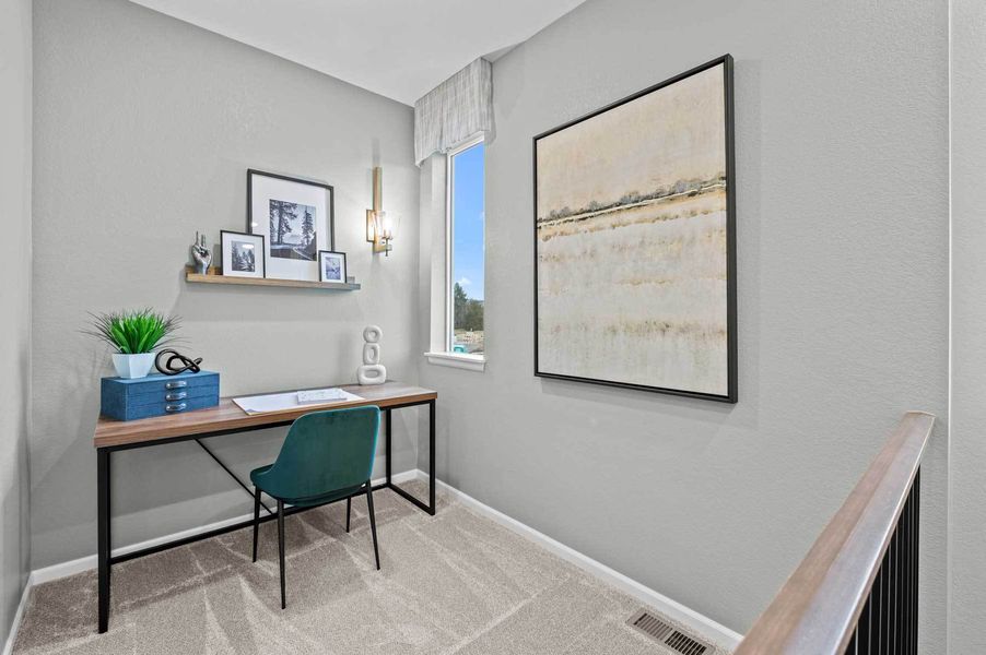Furnished interior view inside a new home in Ralston Creek, Arvada (Image 14). Furnished interior view inside a new home in Ralston Creek, Arvada (Image 14).