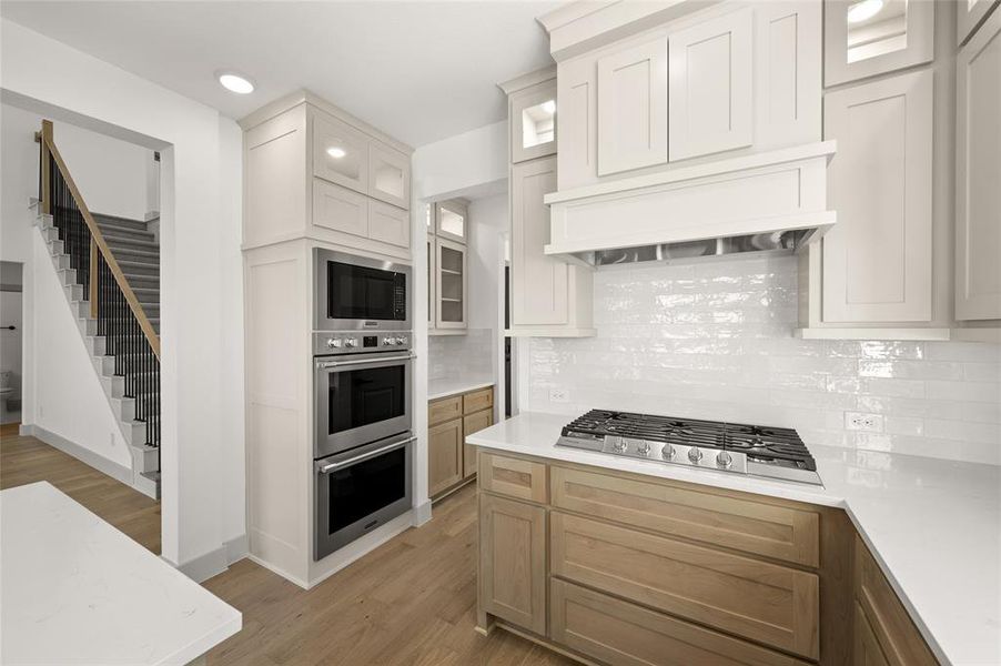 7112 Seagrove- Kitchen-4 7112 Seagrove- Kitchen-4