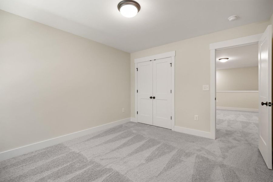 Spacious, unfurnished interior of a new home in Harbor Crossing, Greensboro (Image 34).