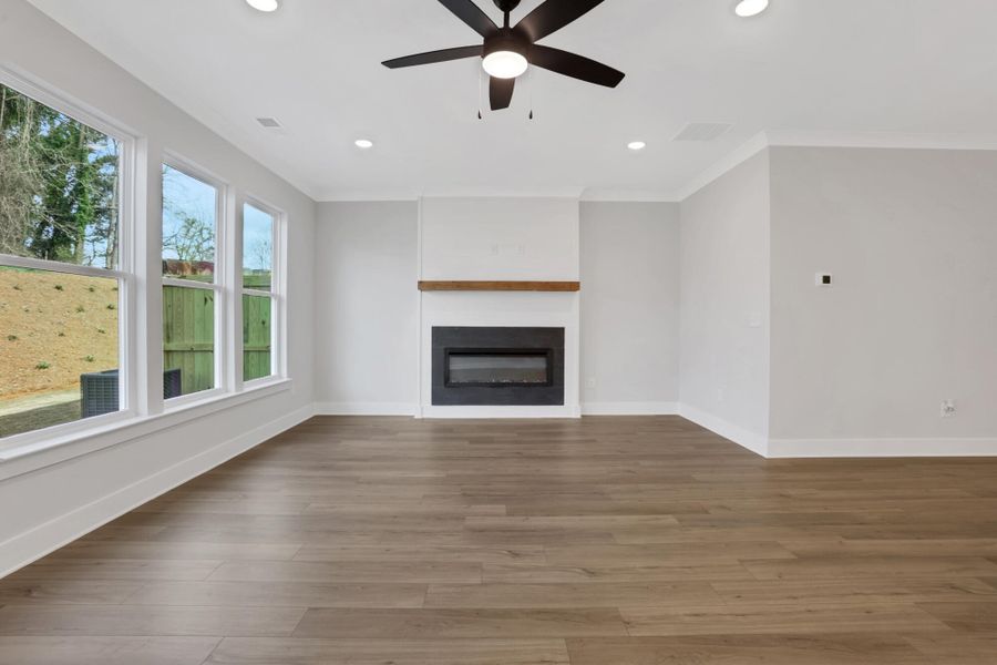 Spacious, unfurnished interior of a new home in Villas at Dawsonville Townhomes, Dawsonville (Image 20).
