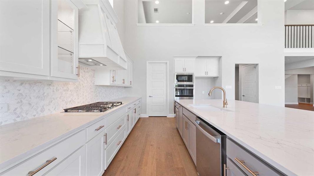 Furnished interior view inside a new home in Terraces 82'/100', Rockwall (Image 12).