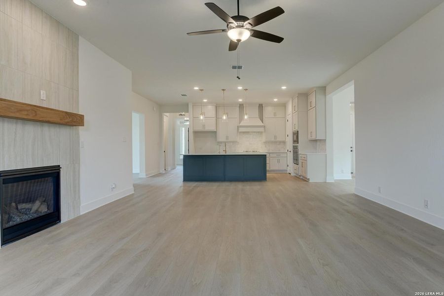 Spacious, unfurnished interior of a new home in Megan's Landing, Castroville (Image 12).