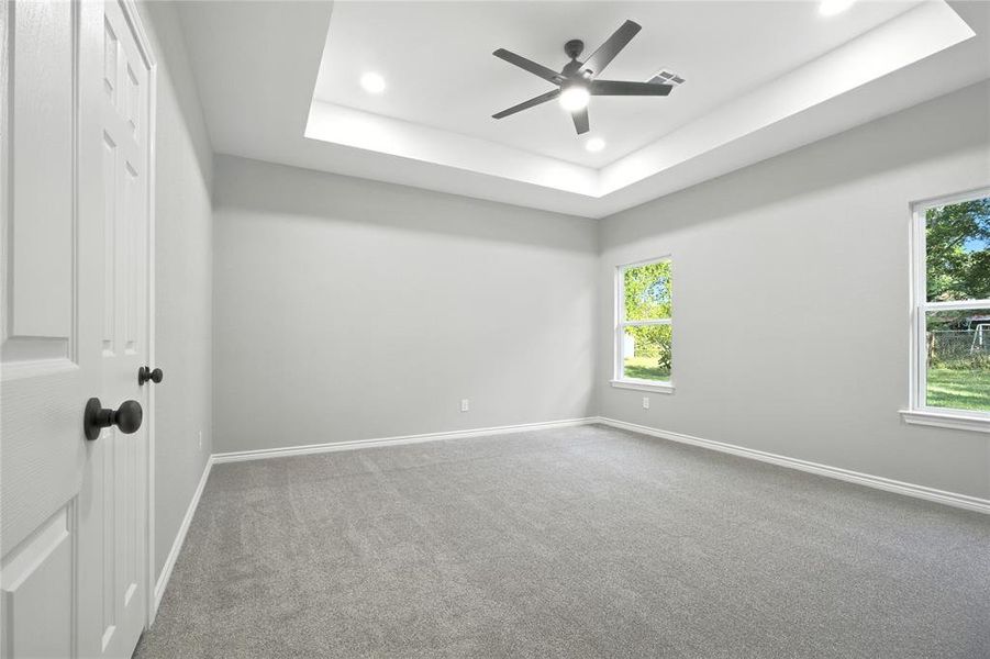 Image 25 of a home in .