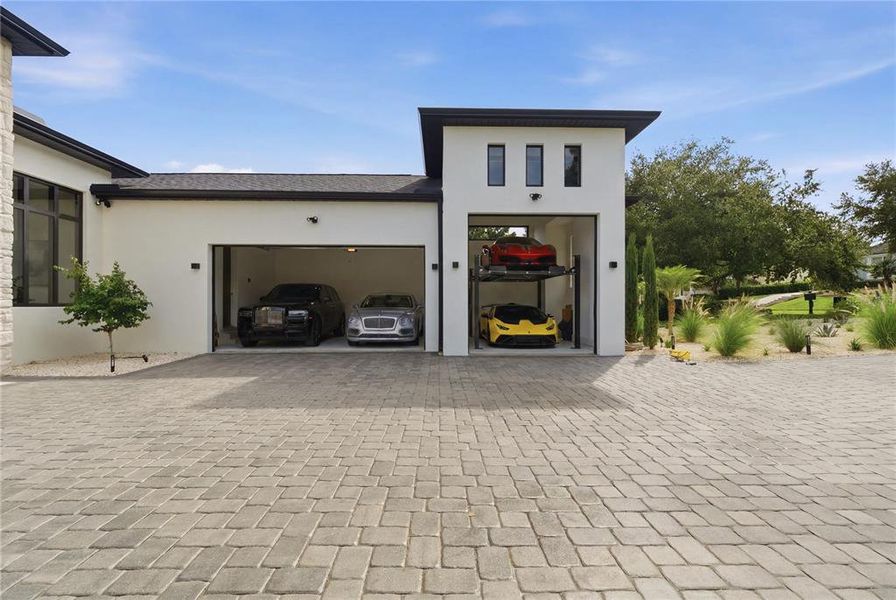 Exterior details and patio area of a home in , Clermont (Image 27). Exterior details and patio area of a home in , Clermont (Image 27).