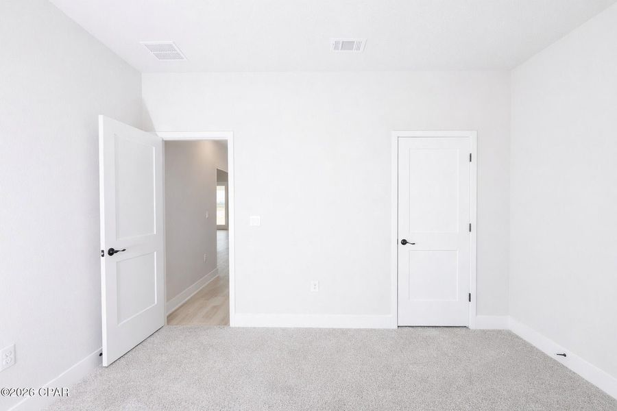 Spacious, unfurnished interior of a new home in Parkbrook, Panama City (Image 13).