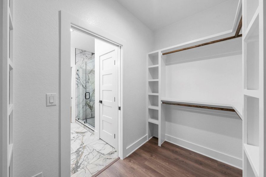 Image 34 of a home in .