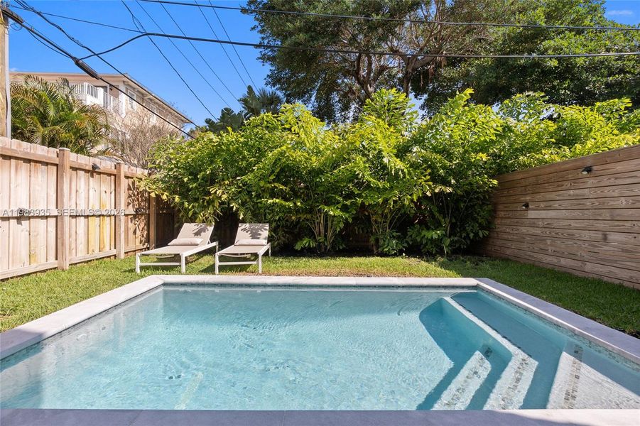 Exterior details and patio area of a home in , Fort Lauderdale (Image 25).