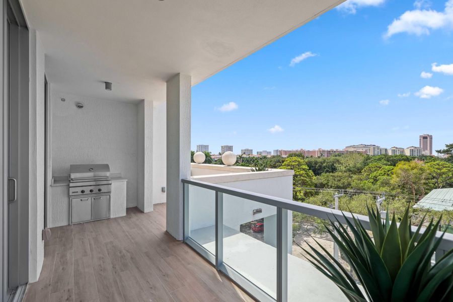 475 E Royal Palm Road - 112 475 E Royal Palm Road - 112